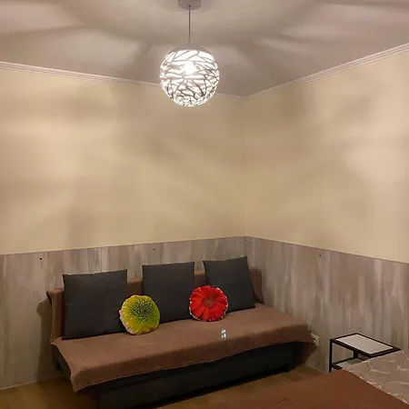 Cat Garden Family Lägenhet *